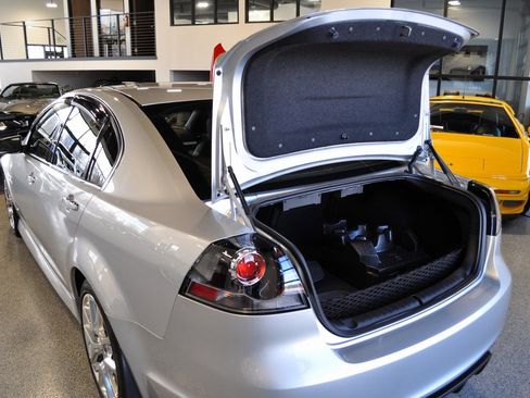 Used 2009 Pontiac G8 GXP image 40