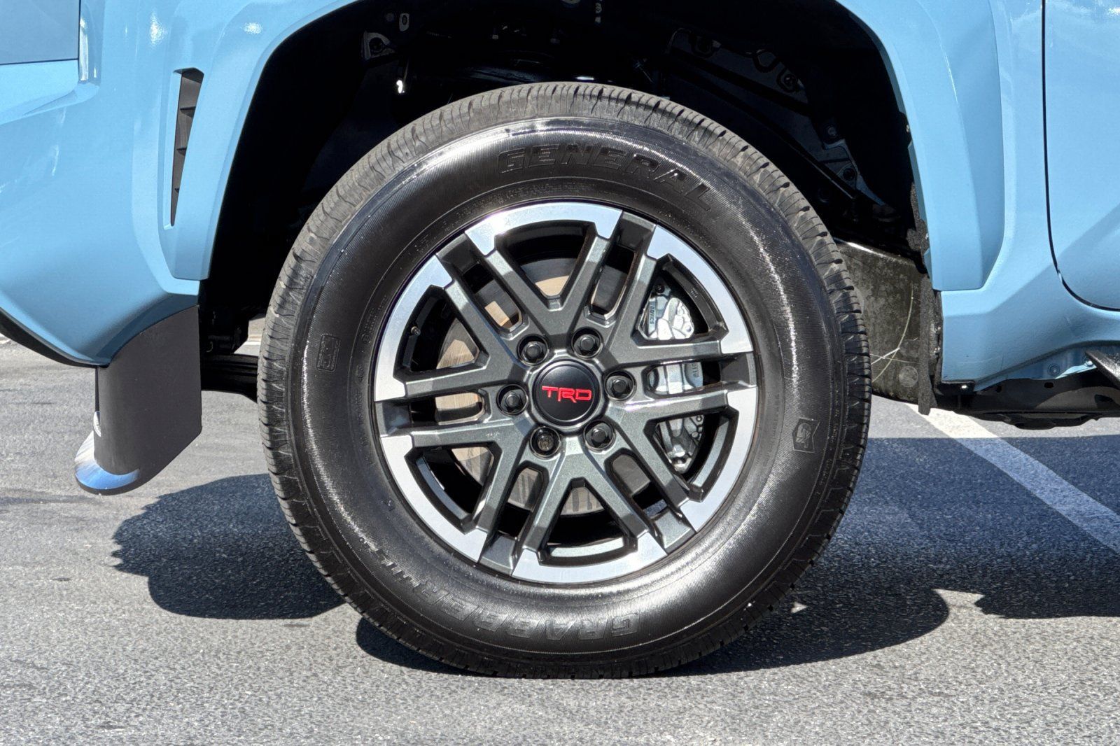 Certified 2026 Toyota Tacoma TRD Sport AWD/4WD image 13