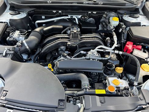 Certified 2025 Subaru Outback Premium image 6