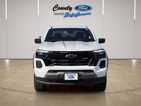 Used 2024 Chevrolet Colorado Z71 w/ Advanced Trailering Package image 12