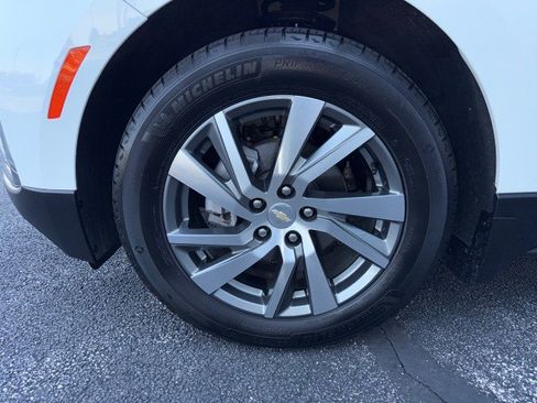 Used 2022 Chevrolet Equinox Premier FWD image 12