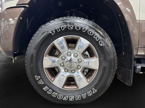 Used 2018 RAM 3500 Laramie Longhorn w/ Longhorn Southfork Package AWD/4WD image 9