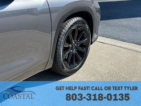 Used 2022 Toyota Highlander XLE image 34