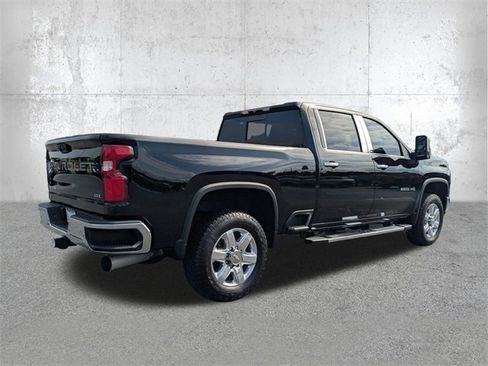 Used 2023 Chevrolet Silverado 2500 LTZ image 4