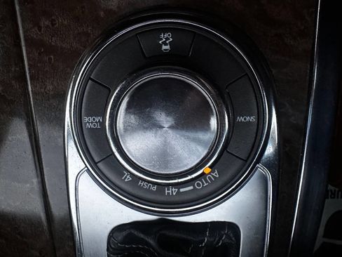 Used 2016 INFINITI QX80 4WD w/ Signature Edition Package image 20