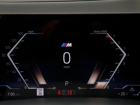 New 2026 BMW X6 xDrive40i w/ Climate Comfort Package image 8