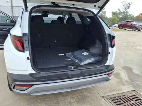 New 2026 Hyundai Tucson SEL image 17