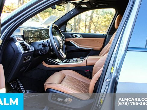 Used 2023 BMW X7 xDrive40i w/ M Sport Package image 17