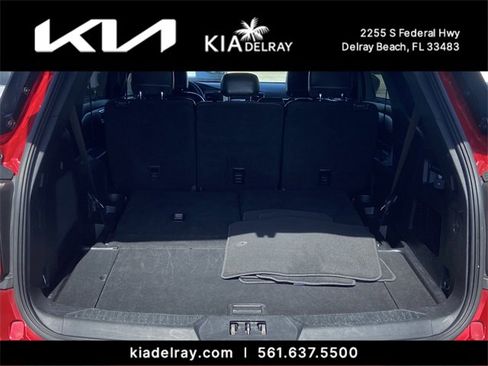 Used 2020 Ford Explorer Limited image 8