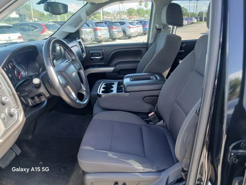Used 2018 Chevrolet Silverado 1500 LT w/ All Star Edition AWD/4WD image 9