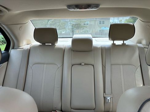 Used 2011 Lincoln MKZ AWD image 28