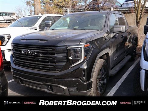 Certified 2023 GMC Sierra 1500 Elevation image 1