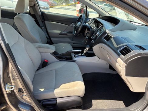 Used 2013 Honda Civic LX image 17