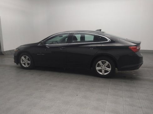 Used 2025 Chevrolet Malibu LT FWD image 3