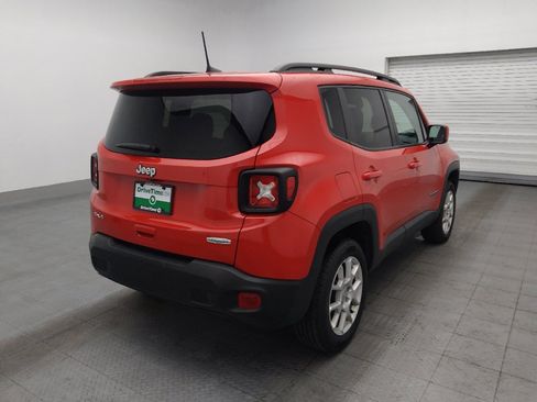 Used 2020 Jeep Renegade Latitude w/ Cold Weather Group AWD/4WD image 9