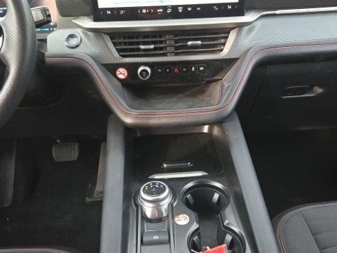 Used 2025 Ford Explorer ST-Line image 22