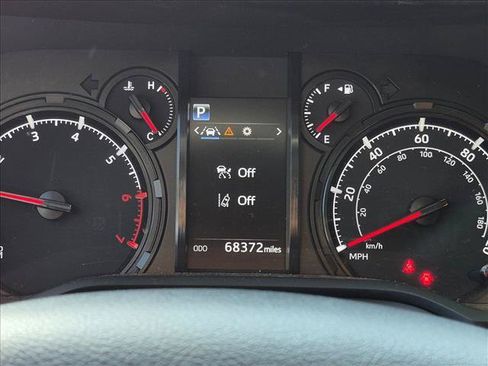 Used 2023 Toyota 4Runner SR5 Premium AWD/4WD image 5