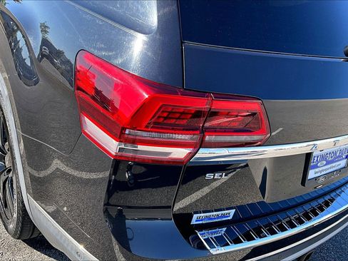 Used 2018 Volkswagen Atlas SEL Premium AWD/4WD image 23