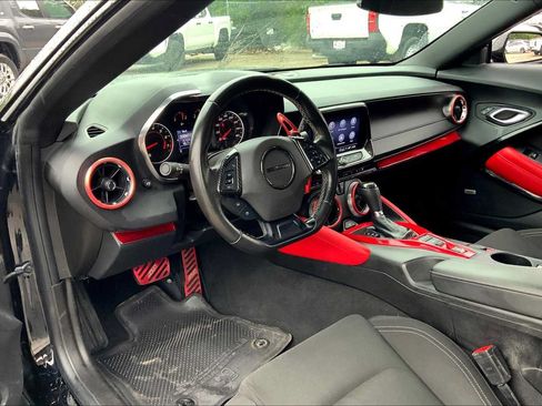 Used 2022 Chevrolet Camaro LT w/ Redline Edition RWD image 15