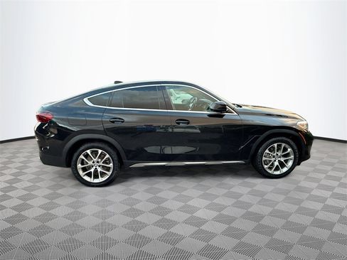 Used 2021 BMW X6 xDrive40i w/ Premium Package 2 image 5