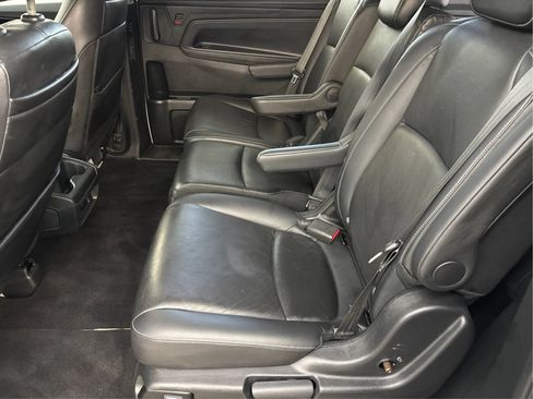Used 2024 Honda Odyssey Touring image 14