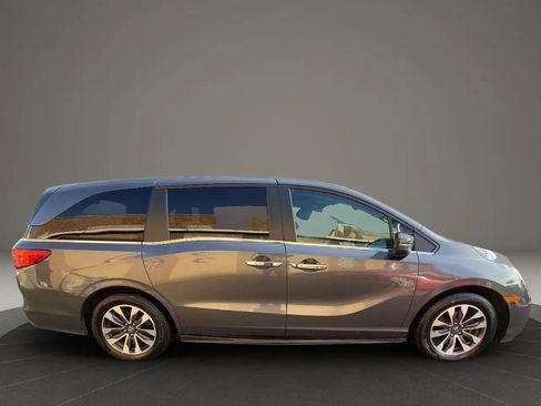 Used 2022 Honda Odyssey EX-L image 4