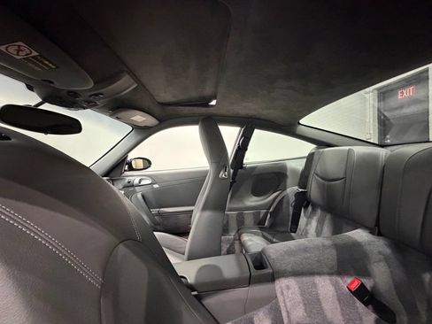 Used 2006 Porsche 911 Carrera S RWD image 39