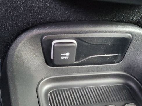 New 2026 Chrysler Voyager LX FWD image 30