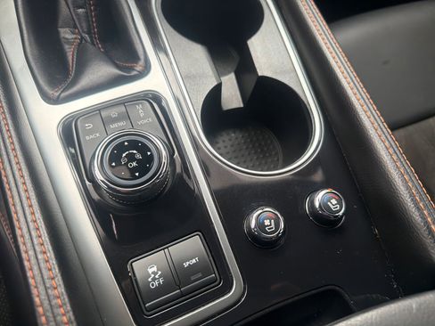 Certified 2023 Nissan Maxima SR w/ Sport Mat Group image 38