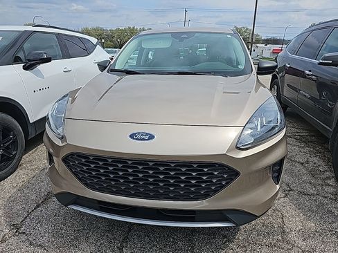 Used 2021 Ford Escape S image 2