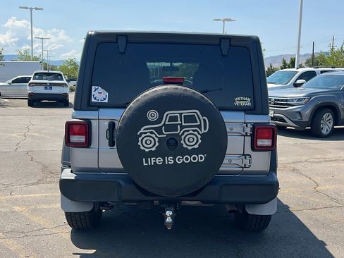 Used 2021 Jeep Wrangler Unlimited Sport AWD/4WD image 6