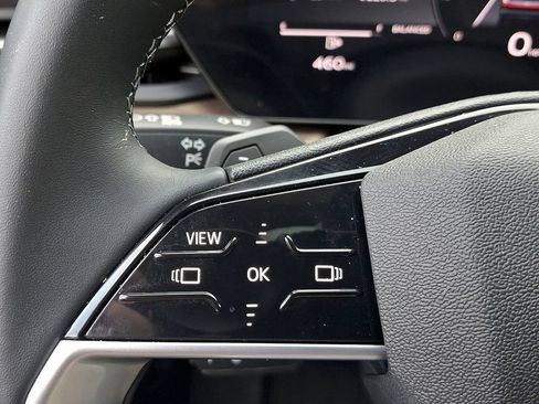 Used 2025 Audi Q5 Premium w/ Convenience Package AWD/4WD image 21