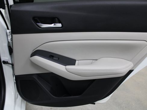 Used 2020 Nissan Altima 2.5 S image 23