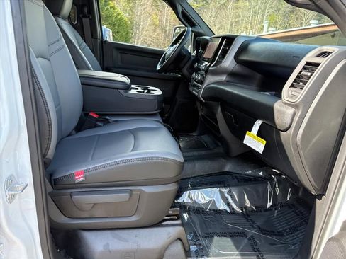 New 2026 RAM 3500 Tradesman AWD/4WD image 13