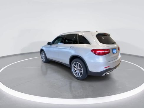 Used 2018 Mercedes-Benz GLC 300 4MATIC image 6