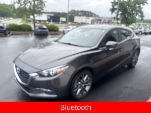 Used 2018 MAZDA MAZDA3 Touring FWD image 8