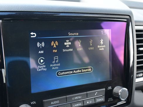 Used 2023 Nissan Frontier SV w/ Technology Package image 32