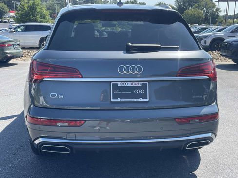 Certified 2023 Audi Q5 2.0T Premium w/ Convenience Package AWD/4WD image 6