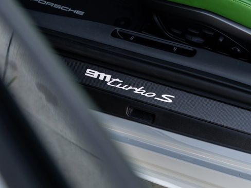 Certified 2022 Porsche 911 Turbo S w/ 911 Turbo Sportdesign Package image 29