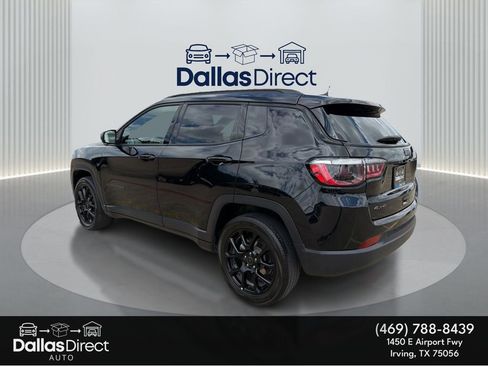 Used 2025 Jeep Compass Latitude w/ Altitude Special Edition AWD/4WD image 8