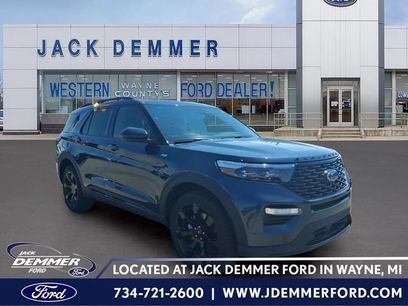 Certified 2024 Ford Explorer ST-Line w/ Class IV Trailer Tow Package