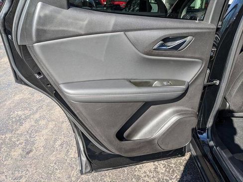 Used 2024 Chevrolet Blazer LT w/ Convenience Package image 12