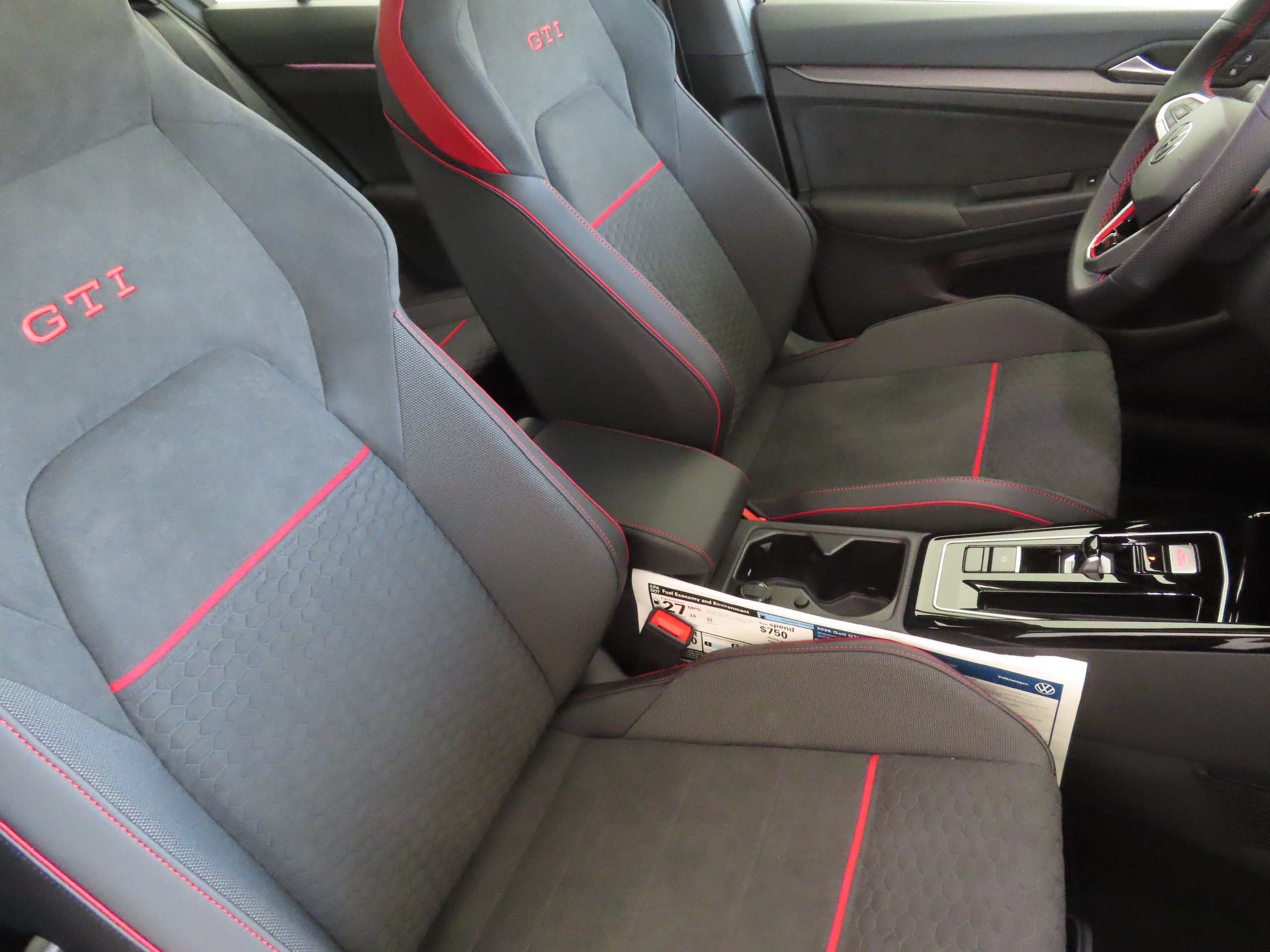 New 2026 Volkswagen GTI SE FWD image 26