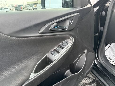 Used 2024 Chevrolet Malibu LT image 14