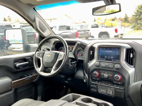 Used 2021 Chevrolet Silverado 3500 LT w/ Convenience Package AWD/4WD image 38
