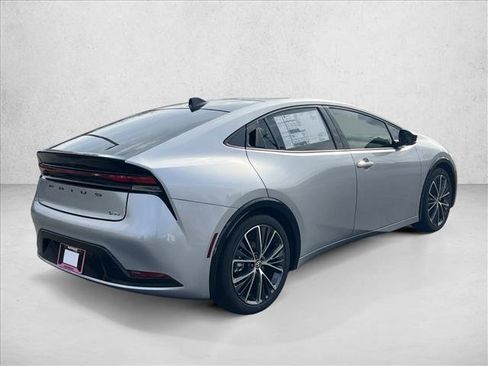 New 2026 Toyota Prius XLE FWD image 2
