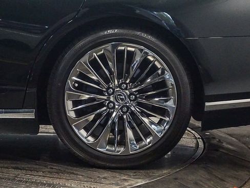 Used 2022 Lexus LS 500 image 10