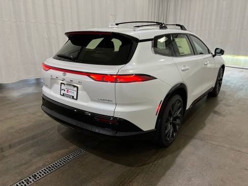 New 2026 Toyota Crown Signia w/ Advanced Technology Package image 3