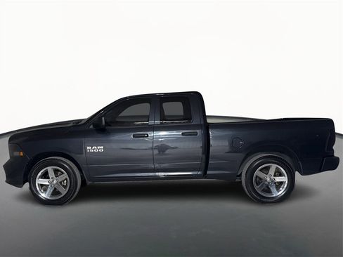 Used 2017 RAM 1500 Express image 8