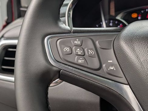 Used 2024 Chevrolet Equinox LT AWD/4WD image 19